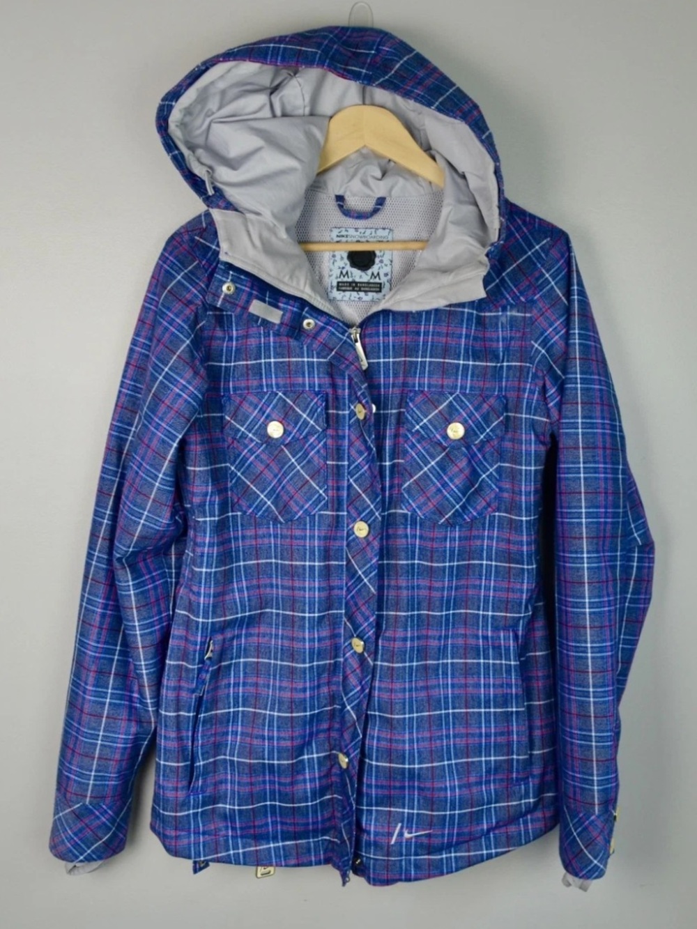 Nike Retro Snowboarding Plaid Bellevue Snow Ski Jacket Women’s